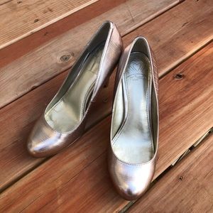 Fergalicious • Utopia Gold Pump 3.5 inch Heels